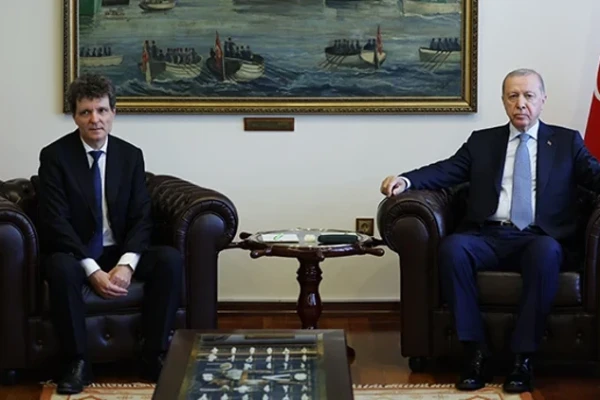 Erdoğan ve Romanya Cumhurbaşkanı İstanbul’da Deniz Güvenliğini Görüştü