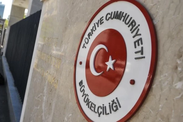 Büyükelçiliklerde Değişim