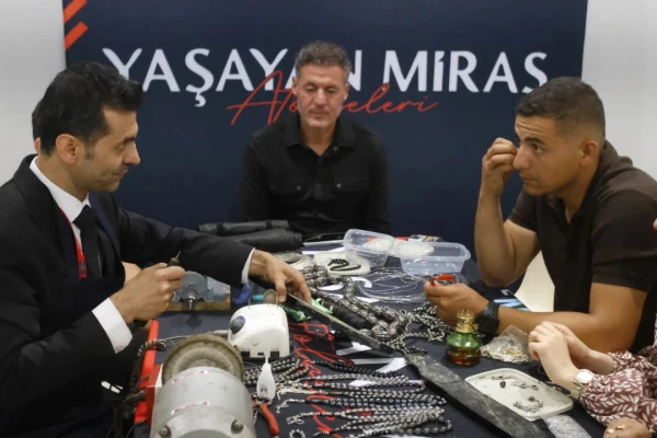 Erzurum Kültür Yolu Festivali’nin İlk Gününde Kültür ve Sanat Şehri Sardı