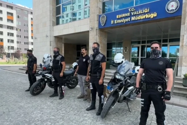 Narkotimler Edirne’de Sahaya İndi