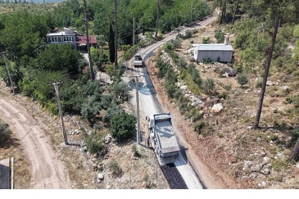 Yayla Yollarında Asfaltlama Çalışmaları Başladı