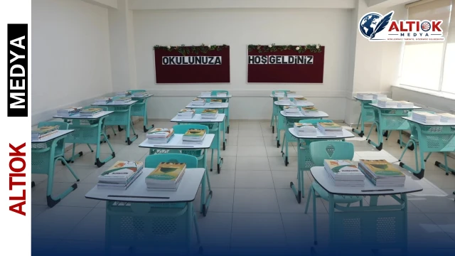 Ders Kitapları Dağıtılmaya Başlandı